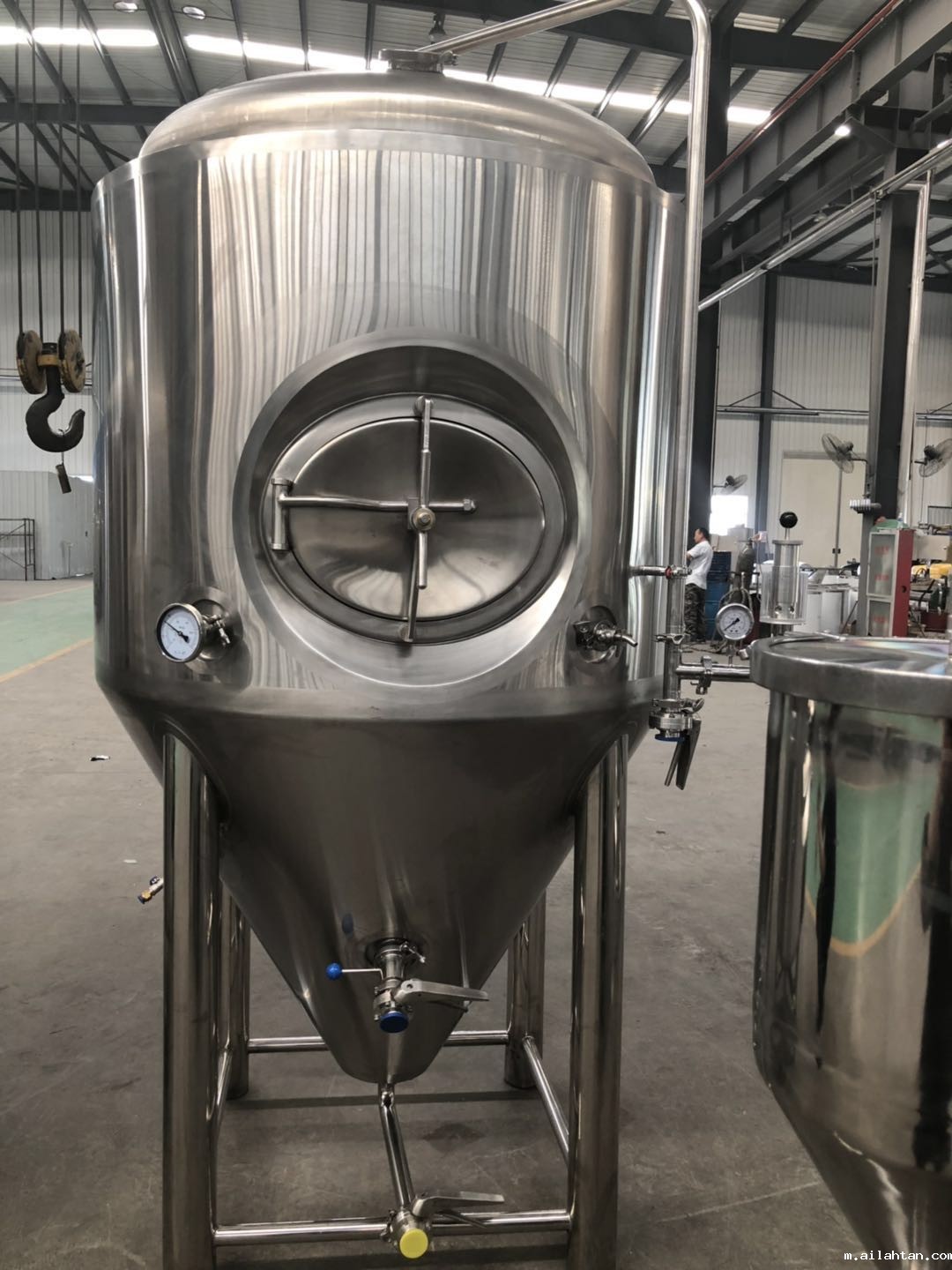 豪鲁精酿啤酒发酵罐 豪鲁精酿啤酒发酵罐